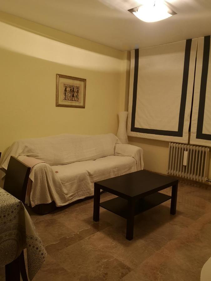 Apartamento Escultor Moreto - Parking Gratis Zaragoza Bagian luar foto